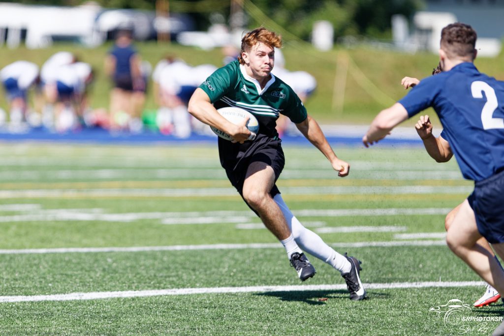 Athlète de l'équipe de rugby masculin du Cégep Garneau.