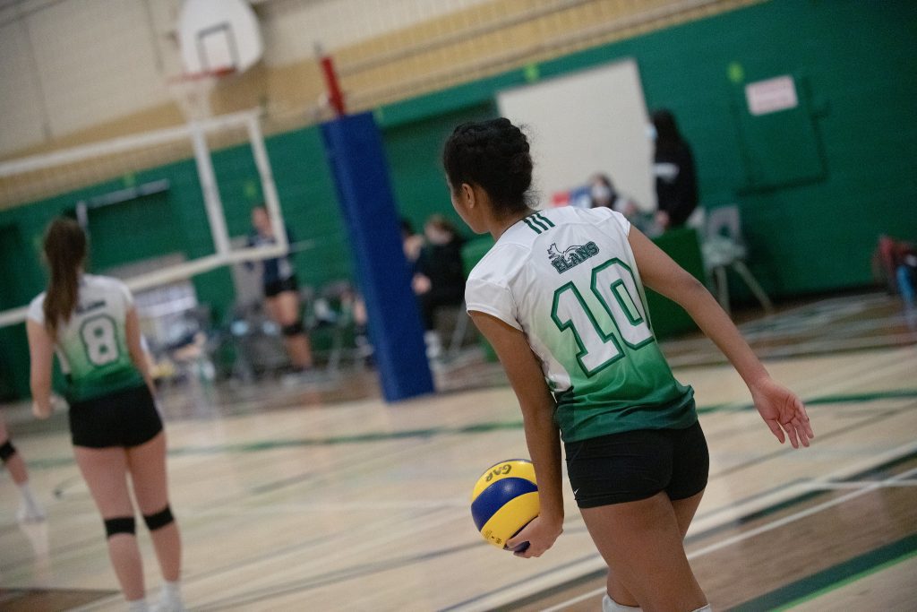 Athlètes de l'équipe de volleyball féminin division 3 du Cégep Garneau.